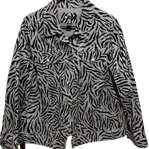 CAROLE LITTLE Woman, Animal print Bomber/Jean Jacket, Size 1X, black/grey, Chic!